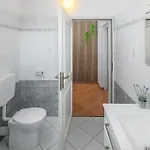 Pet Friendly In * Poreč