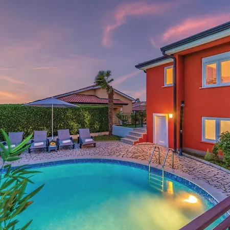 2 Bedroom Awesome In * Porec