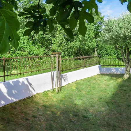 Holiday home 2 Bedroom Awesome In *